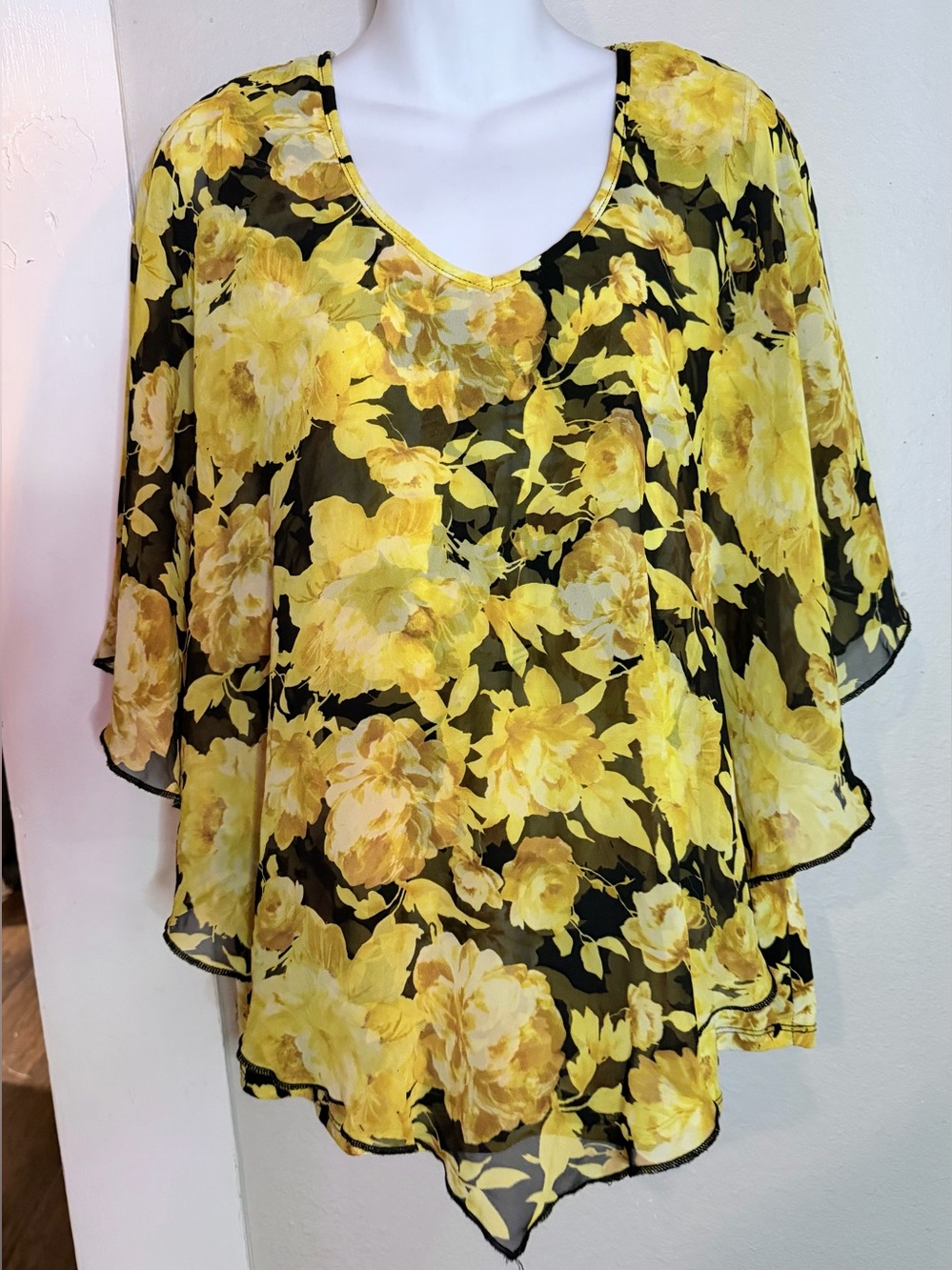 Adele & May Yellow black floral sheer  flowy butterfly sleeves XL